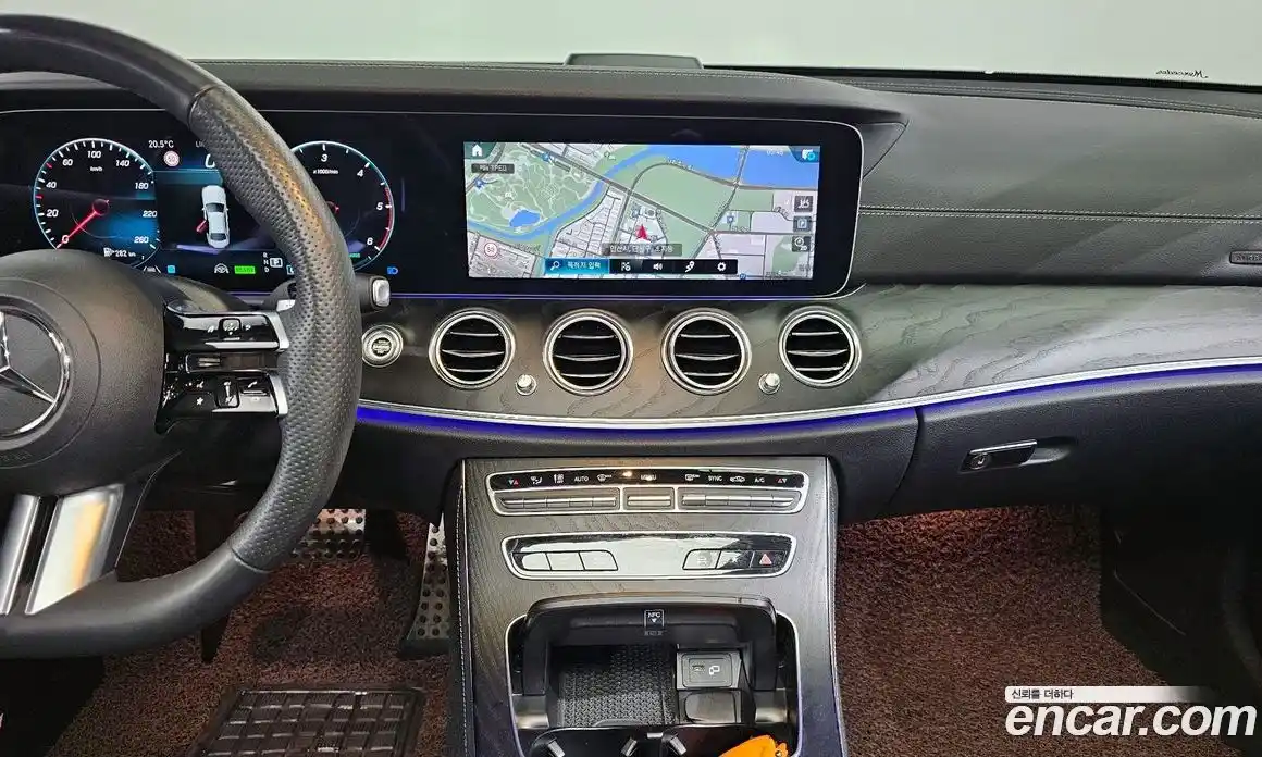 Mercedes-Benz E-Class 2023 2.0 Автомат в Москве № 177819, фото 19