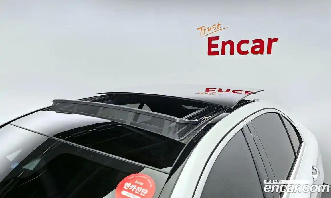 Mercedes-Benz E-Class 2023 2.0 Автомат в Москве № 177819, фото 2