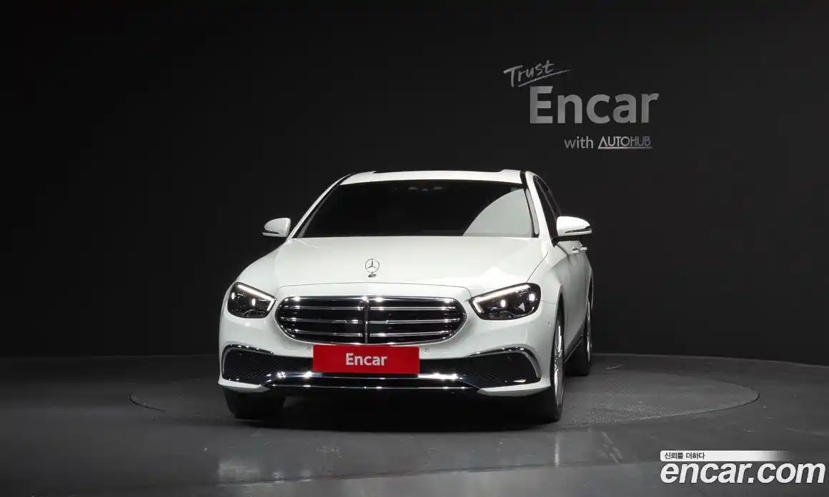 Mercedes-Benz E-Class 2022 2.0 Автомат в Москве № 178641, фото 19