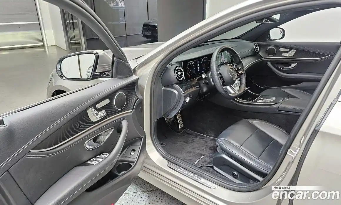 Mercedes-Benz E-Class 2021 1.9 Автомат в Москве № 179091, фото 20