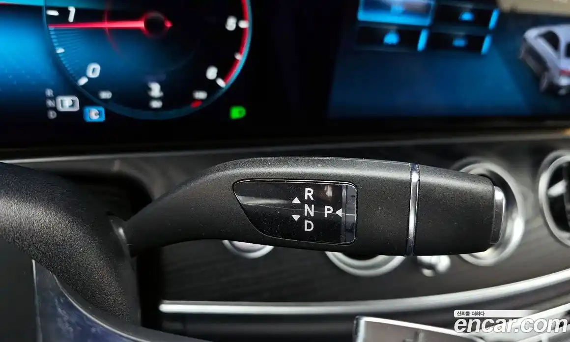 Mercedes-Benz E-Class 2021 1.9 Автомат в Москве № 179091, фото 2