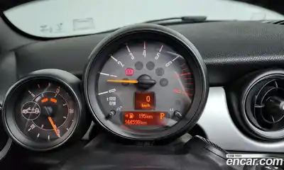 Mini Cooper Convertible 2015 1.6 Автомат в Москве № 179272, миниатюра 7