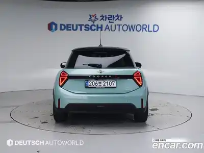 Mini Cooper 2025 2.0 Автомат в Москве № 181596, миниатюра 4