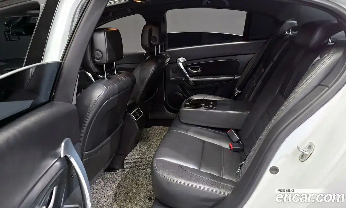 Renault SM5 2014 2.0 Автомат в Москве № 182788, фото 12