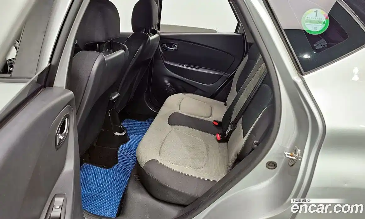 Renault QM3 2015 1.5 Автомат в Москве № 183568, фото 12