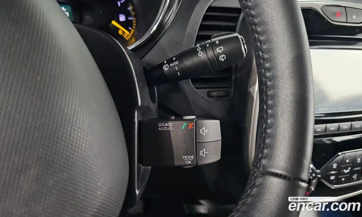 Renault QM3 2015 1.5 Автомат в Москве № 183568, фото 5