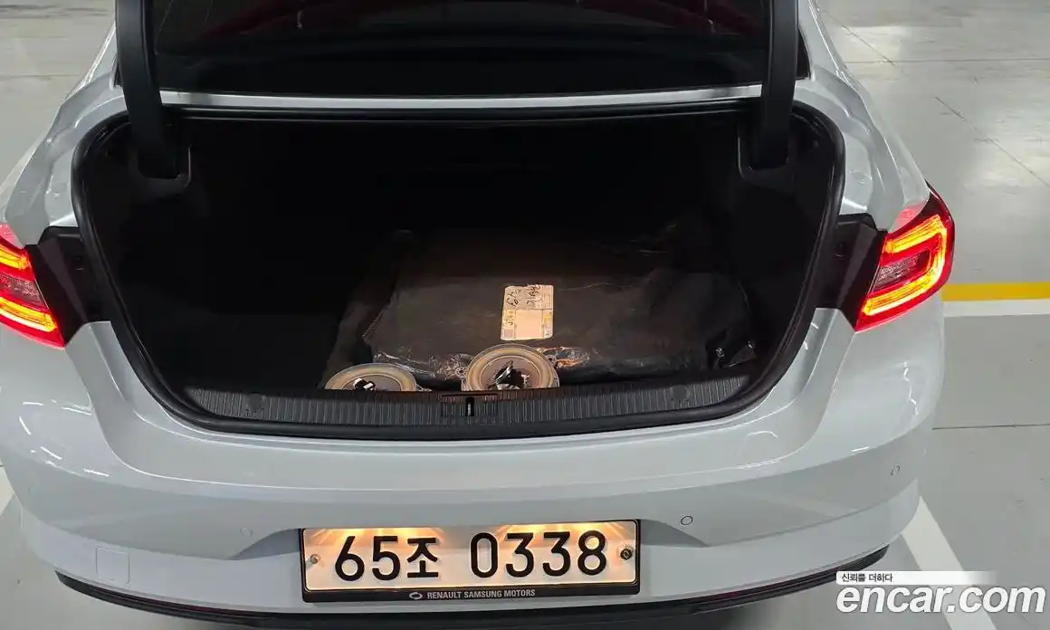 Renault SM6 2016 1.6 Автомат в Москве № 185633, фото 19