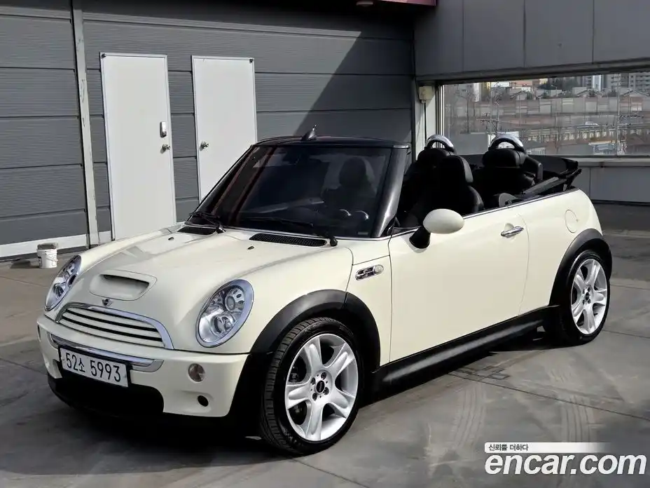 Mini Cooper Convertible 2007 1.6 Автомат в Москве № 189475, фото 4