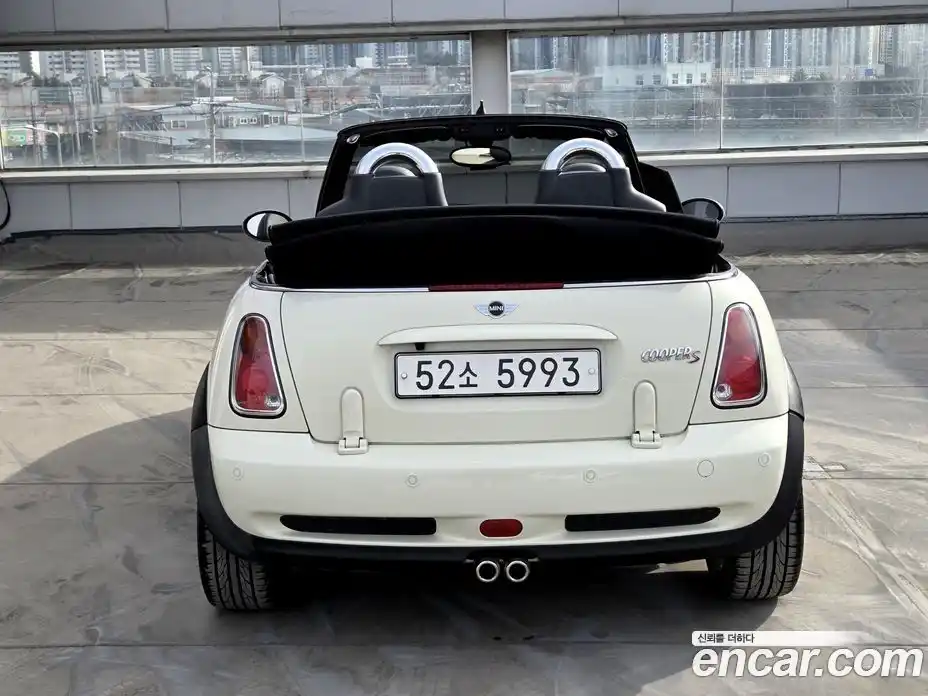 Mini Cooper Convertible 2007 1.6 Автомат в Москве № 189475, фото 9