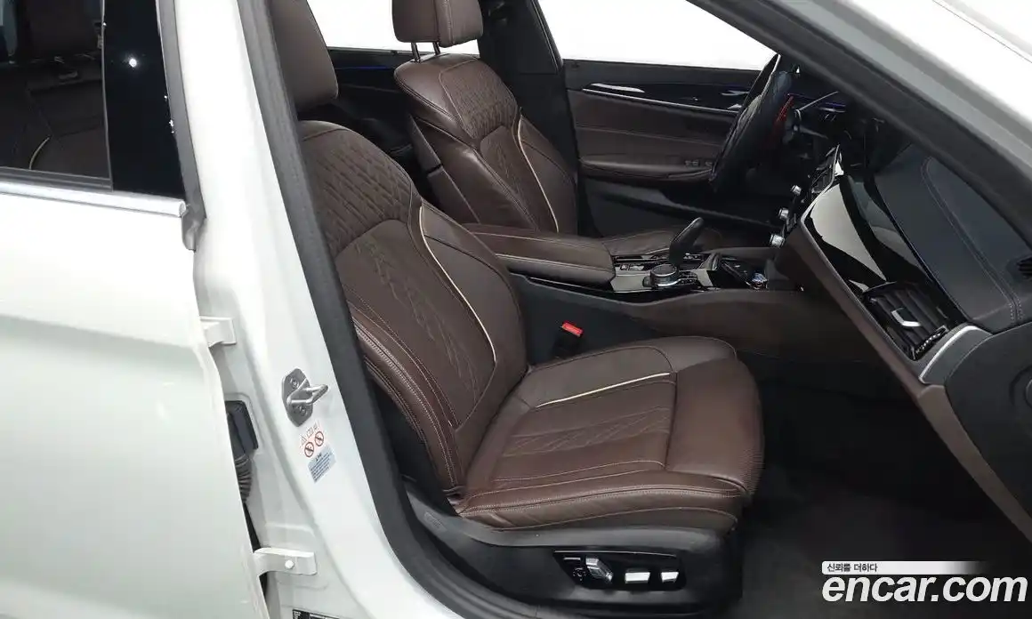 BMW 5-Series 2023 2.0 Автомат в Москве № 189735, фото 15