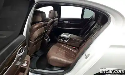 BMW 7-Series 2022 3.0 Автомат в Москве № 191819, миниатюра 4