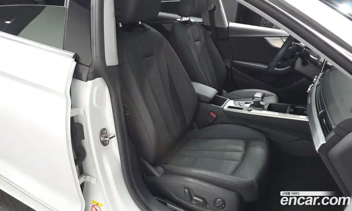 Audi A5 2023 2.0 Автомат в Москве № 192669, фото 16