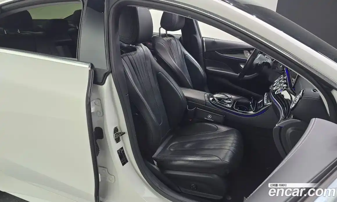 Mercedes-Benz CLS-Class 2019 3.0 Автомат в Москве № 194692, фото 3