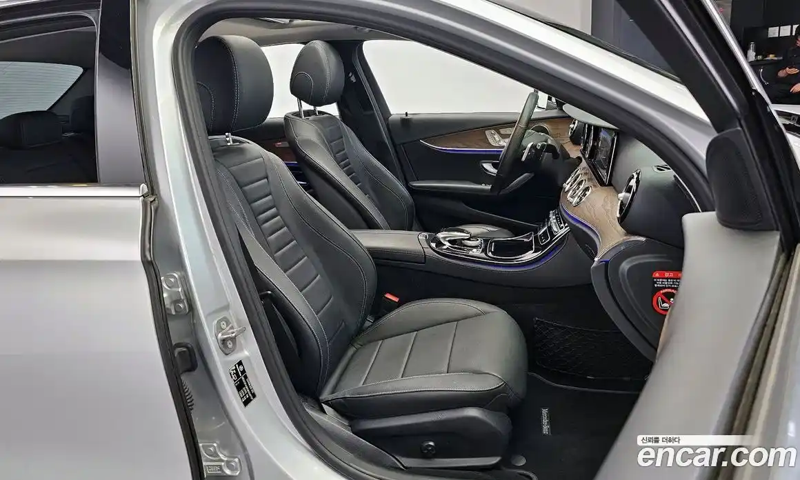 Mercedes-Benz E-Class 2018 2.0 Автомат в Москве № 195162, фото 16