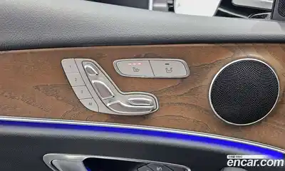 Mercedes-Benz E-Class 2018 2.0 Автомат в Москве № 195162, миниатюра 9