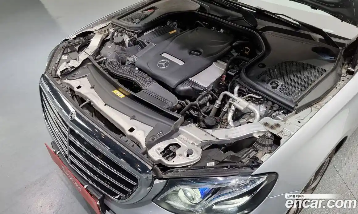 Mercedes-Benz E-Class 2018 2.0 Автомат в Москве № 195162, фото 10