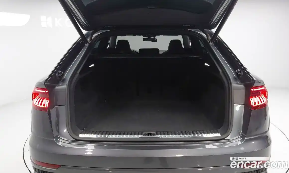 Audi Q8 2020 3.0 Автомат в Москве № 196832, фото 4