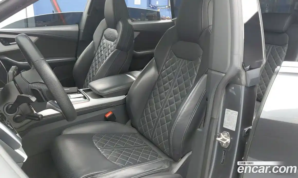 Audi Q8 2020 3.0 Автомат в Москве № 196832, фото 6