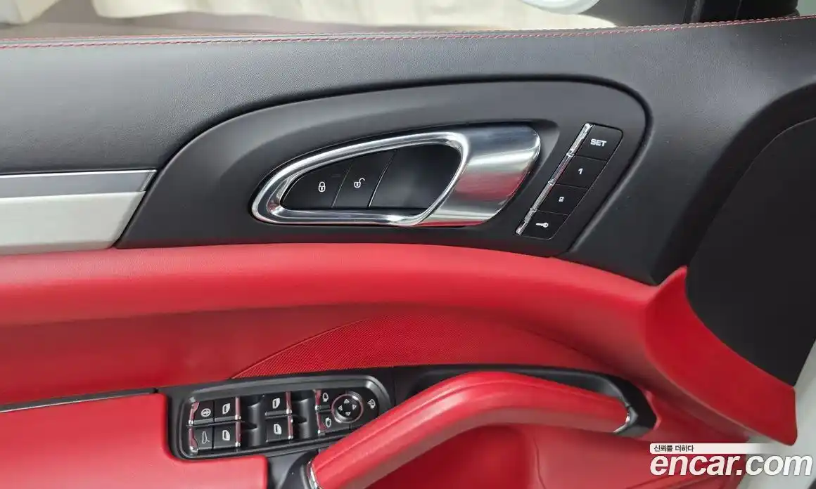 Porsche Cayenne 2018 3.6 Автомат в Москве № 197354, фото 15