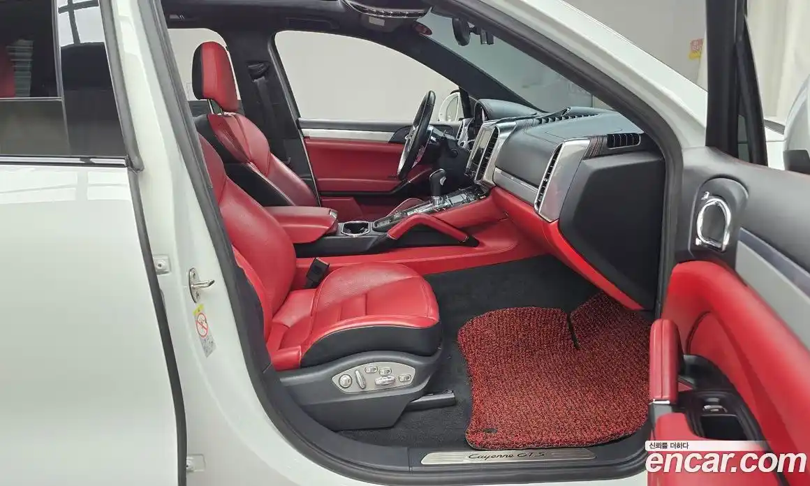 Porsche Cayenne 2018 3.6 Автомат в Москве № 197354, фото 20