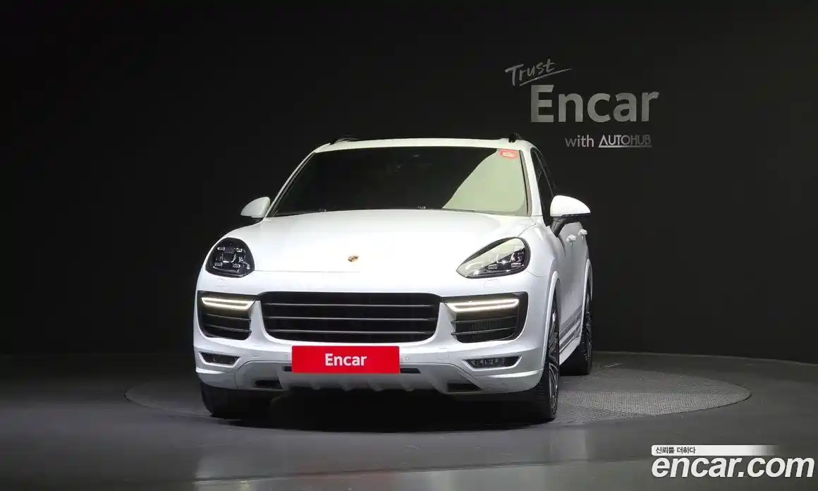 Porsche Cayenne 2018 3.6 Автомат в Москве № 197354, фото 8