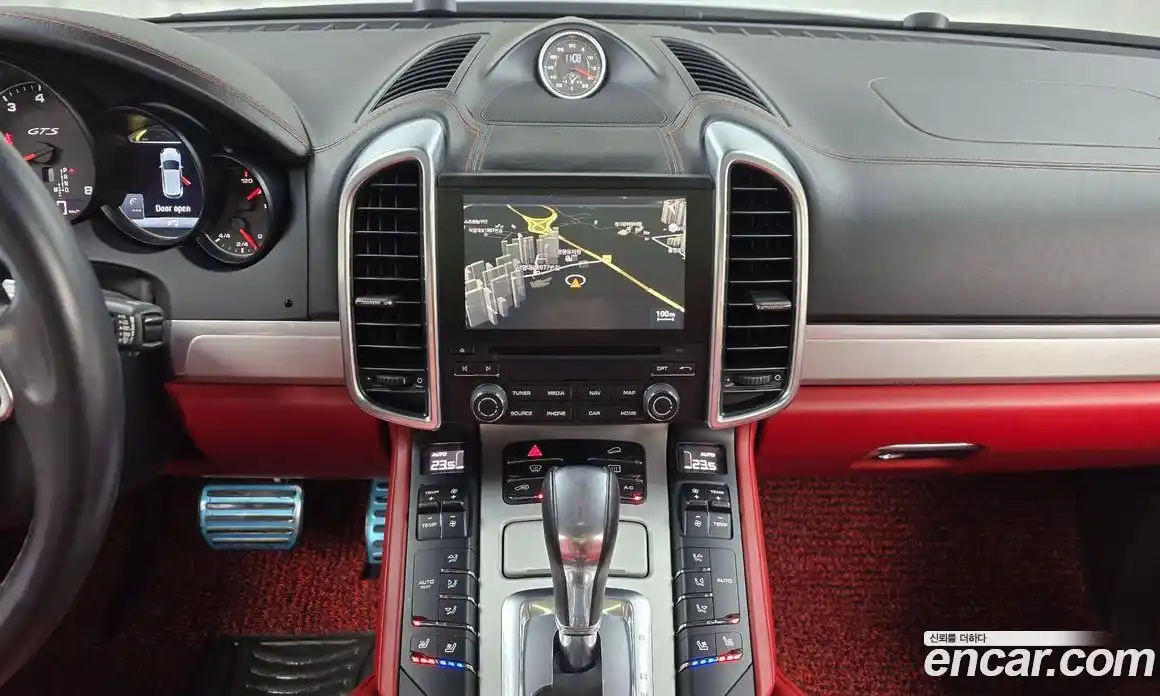 Porsche Cayenne 2018 3.6 Автомат в Москве № 197354, фото 9