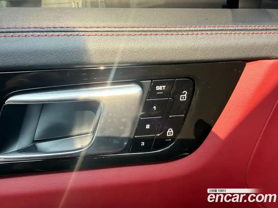 Porsche Cayenne 2019 3.0 Автомат в Москве № 197677, фото 13