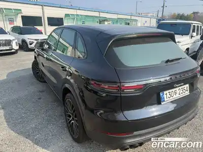 Porsche Cayenne 2019 3.0 Автомат в Москве № 197677, миниатюра 6