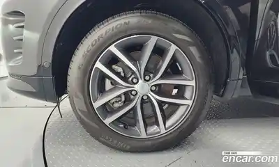 Land Rover Discovery Sport 2025 2.0 Автомат в Москве № 198049, миниатюра 2