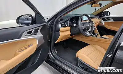 Genesis G70 2024 2.5 Автомат в Москве № 19863, миниатюра 2
