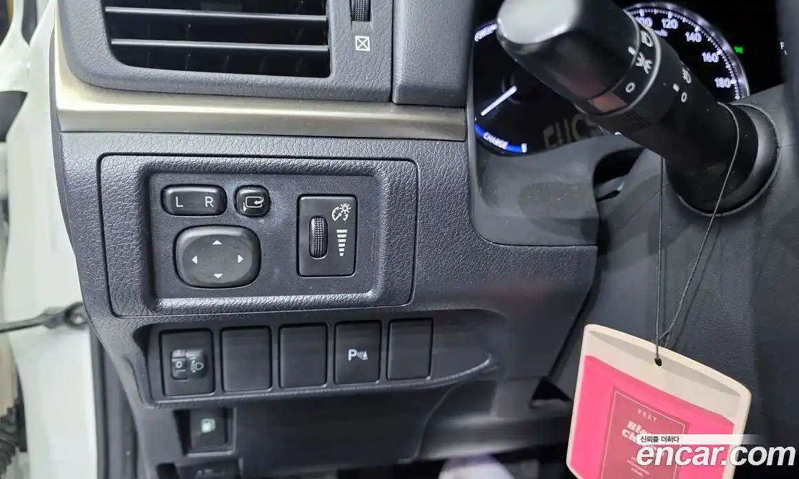 Lexus CT200h 2017 1.8 Автомат в Москве № 198877, фото 14