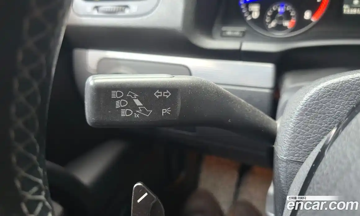 Volkswagen Scirocco 2013 2.0 Автомат в Москве № 199121, фото 11