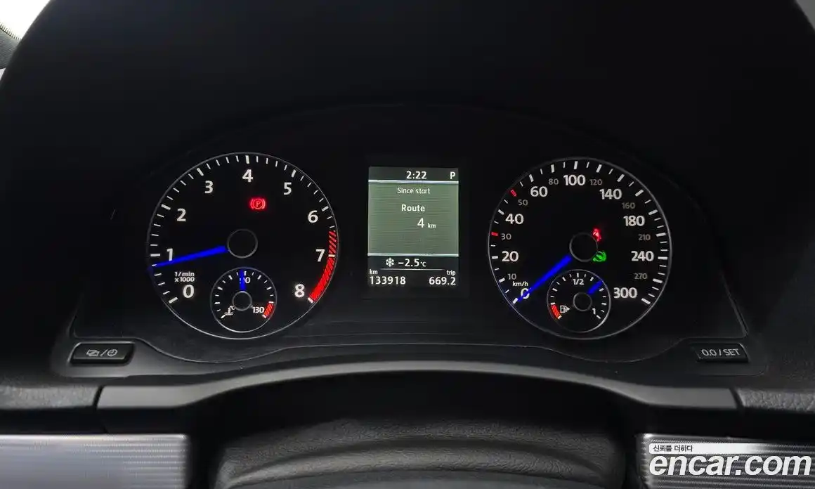 Volkswagen Scirocco 2013 2.0 Автомат в Москве № 199121, фото 4