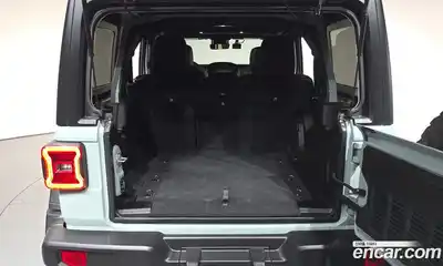 Jeep Wrangler 2024 2.0 Автомат в Москве № 199389, миниатюра 10