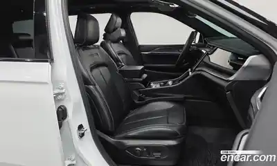 Jeep Cherokee 2022 3.6 Автомат в Москве № 199443, миниатюра 3