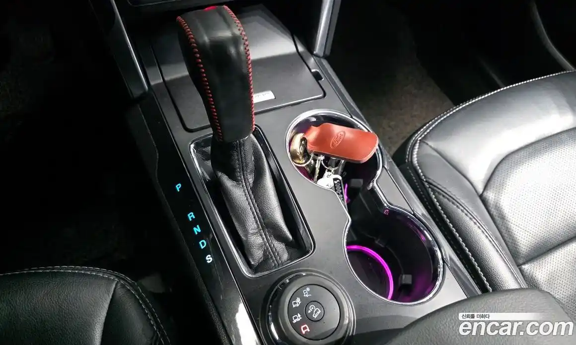 Ford Explorer 2017 2.3 Автомат в Москве № 199744, фото 2