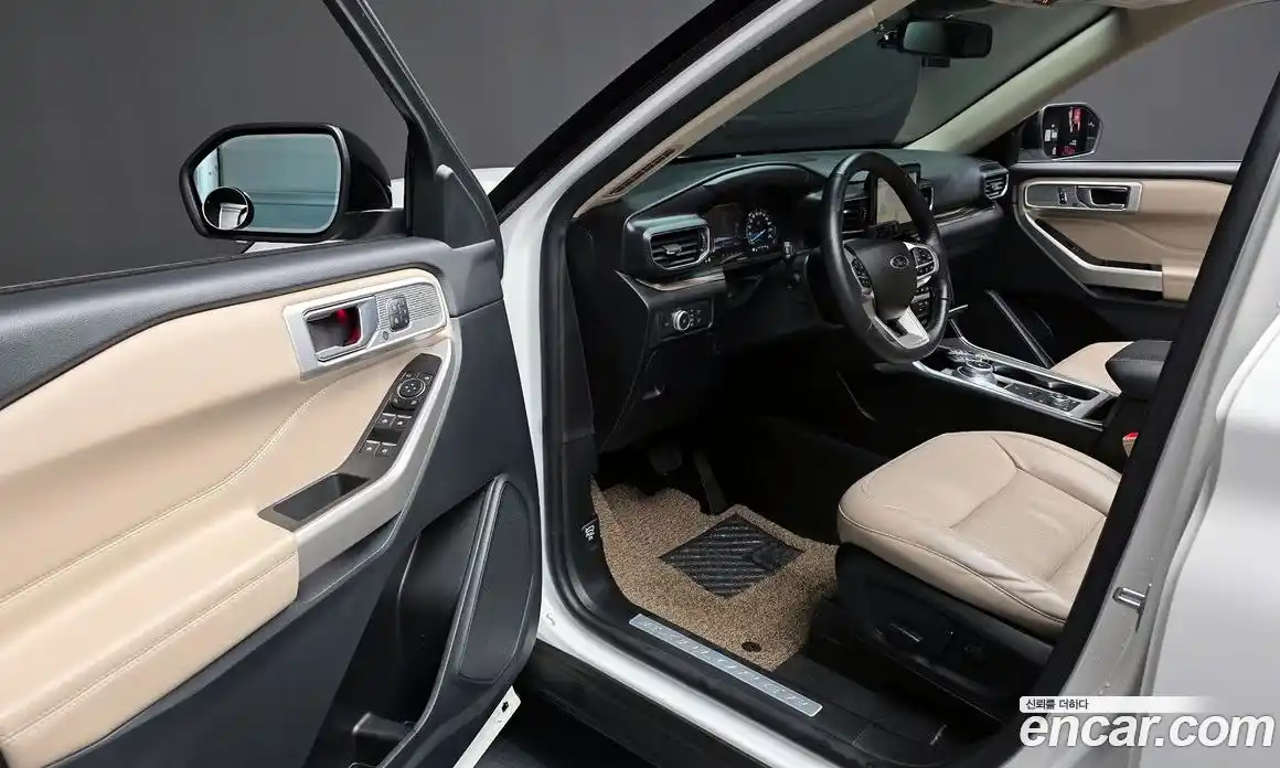 Ford Explorer 2022 2.3 Автомат в Москве № 199747, фото 10