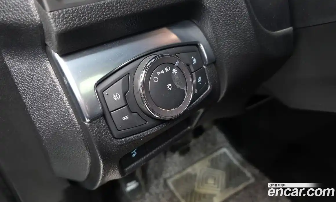 Ford Explorer 2019 2.3 Автомат в Москве № 199818, фото 19