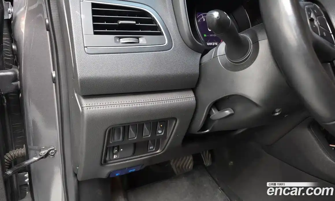 Renault QM6 2021 2.0 Автомат в Москве № 205823, фото 13