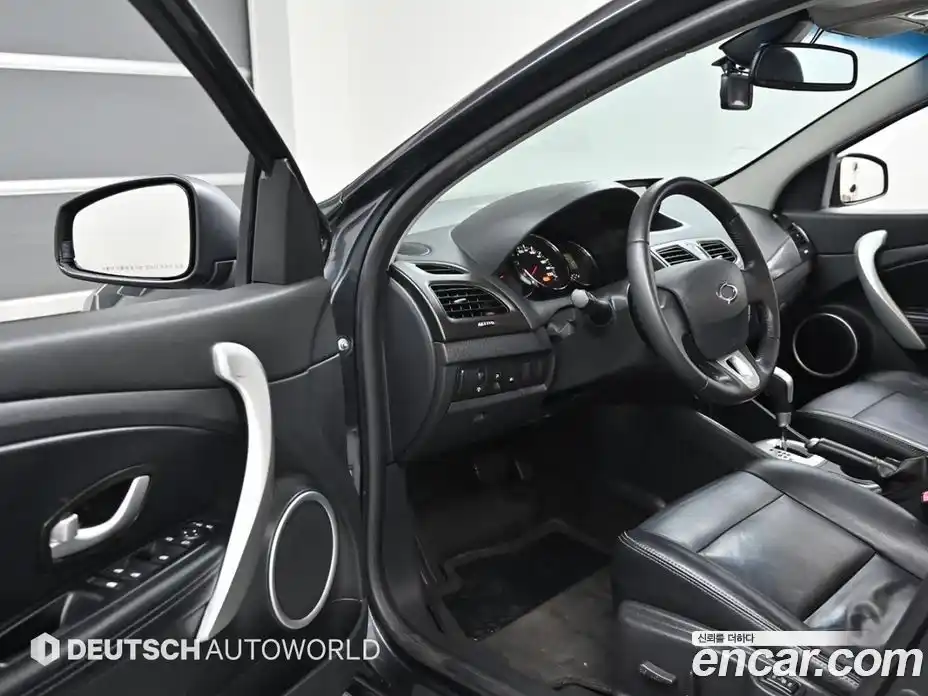 Renault SM3 2012 2.0 Автомат в Москве № 210059, фото 11