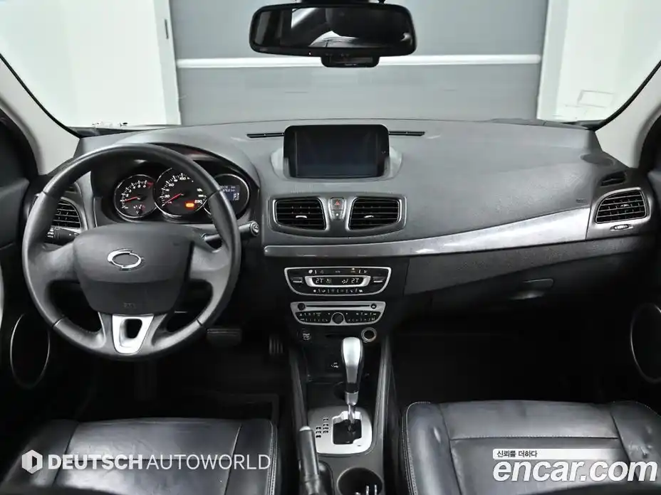 Renault SM3 2012 2.0 Автомат в Москве № 210059, фото 7