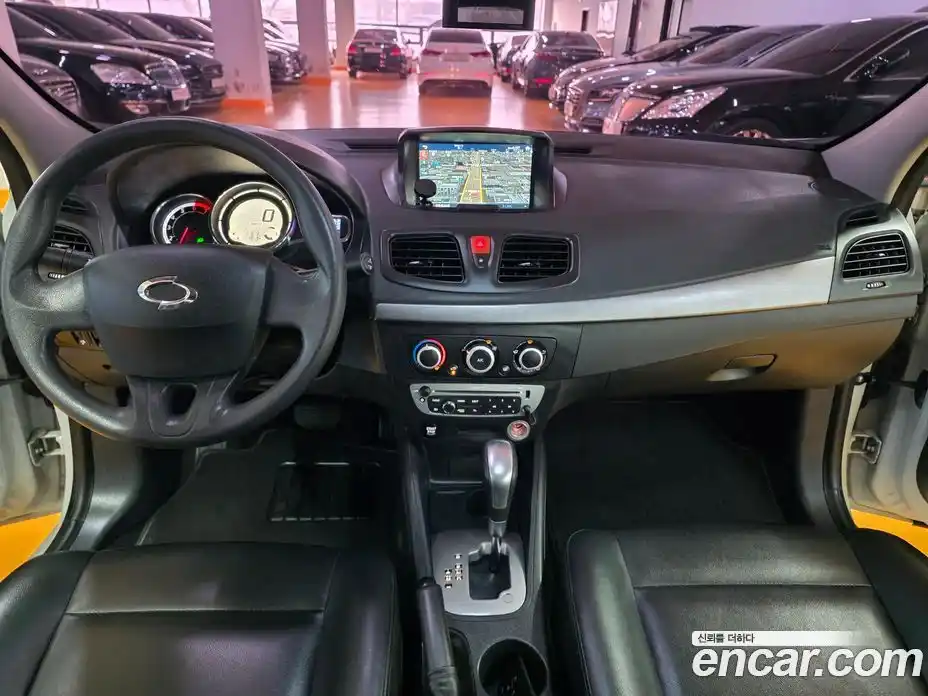 Renault SM3 2018 1.6 Автомат в Москве № 210071, фото 7