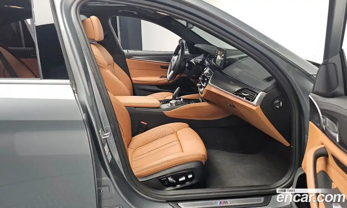 BMW 5-Series 2023 2.0 Автомат в Москве № 210937, фото 9