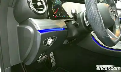 Mercedes-Benz E-Class, 2022