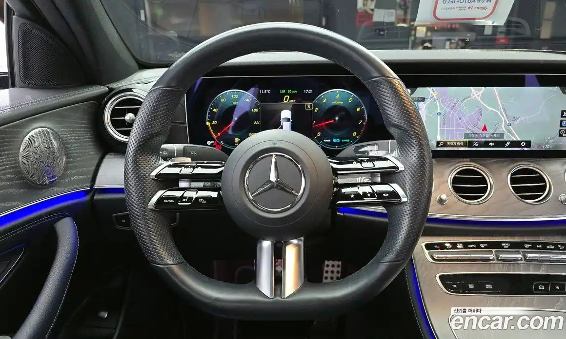 Mercedes-Benz E-Class 2022 2.0 Автомат в Москве № 212128, фото 20