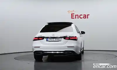 Mercedes-Benz E-Class 2022 2.0 Автомат в Москве № 212128, миниатюра 5