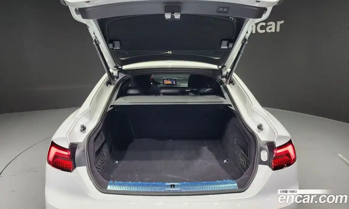 Audi A5 2019 2.0 Автомат в Москве № 212532, фото 10