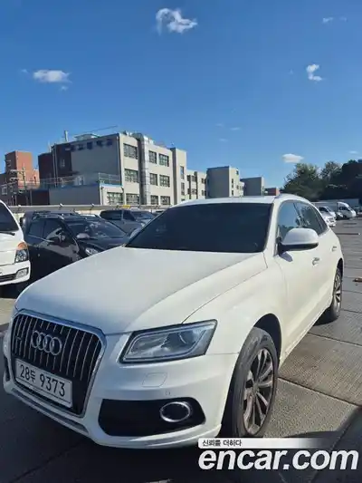 Audi Q5 2015 2.0 Автомат в Москве № 212709, миниатюра 3