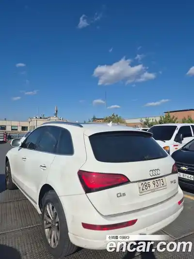 Audi Q5 2015 2.0 Автомат в Москве № 212709, миниатюра 6