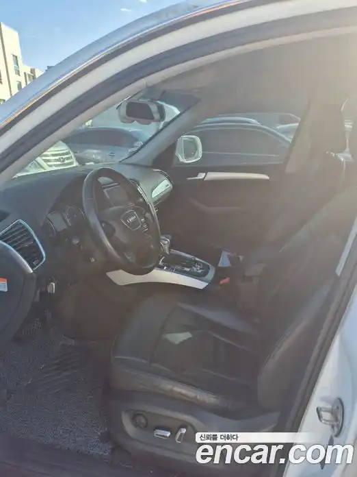 Audi Q5 2015 2.0 Автомат в Москве № 212709, фото 8